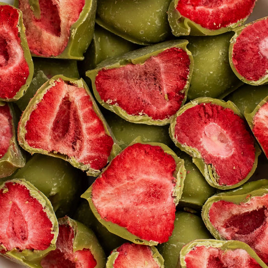 Полуниця у матча шоколаді - FRUTTA