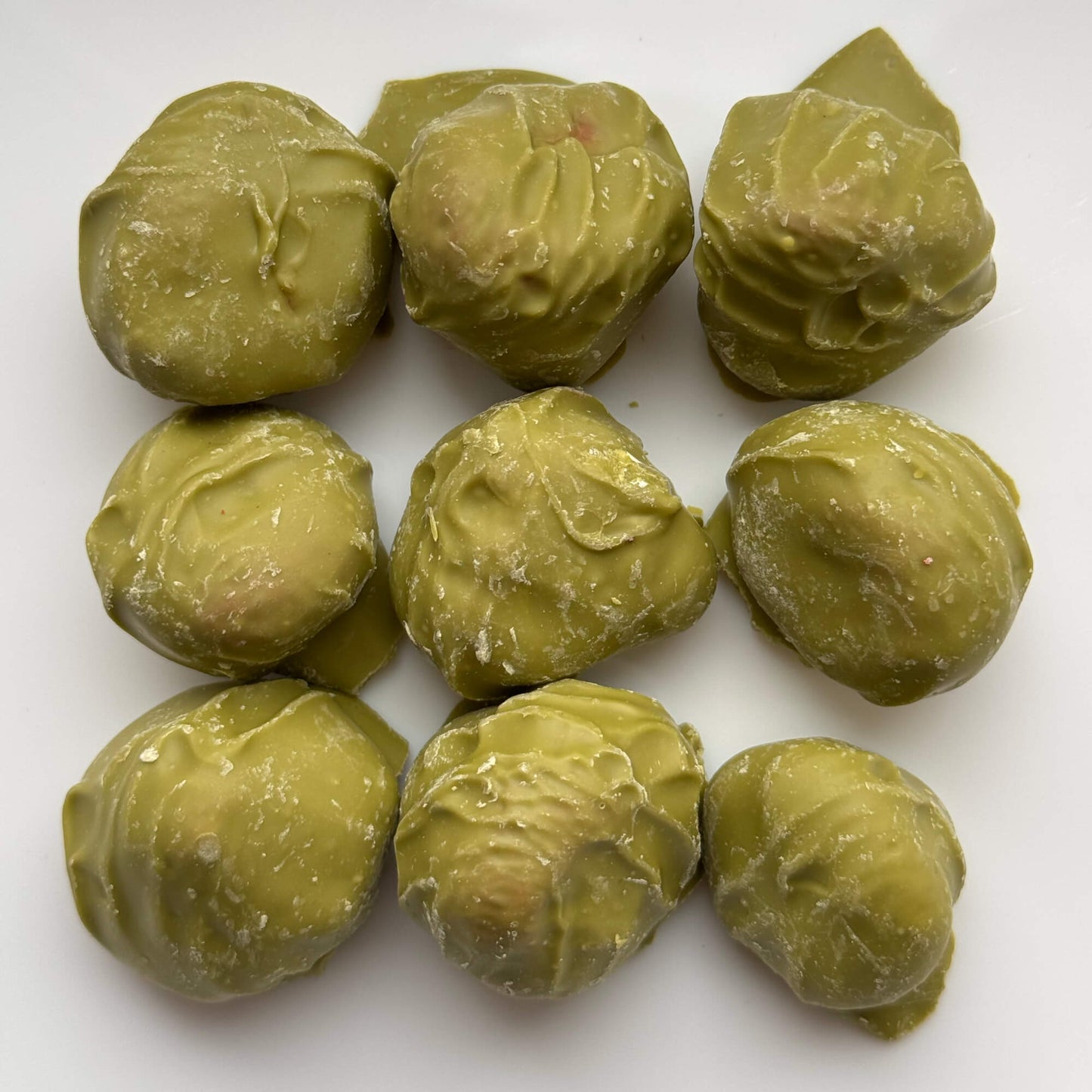 Полуниця у матча шоколаді