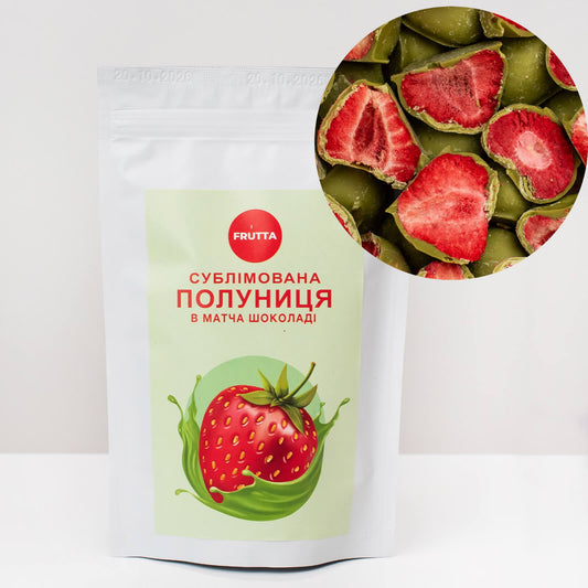 Полуниця у матча шоколаді